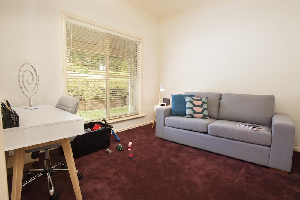 Photo of Livingroom in Emerald