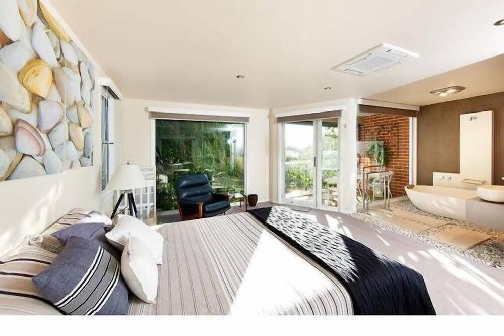 Photo of Bedroom in Cowes