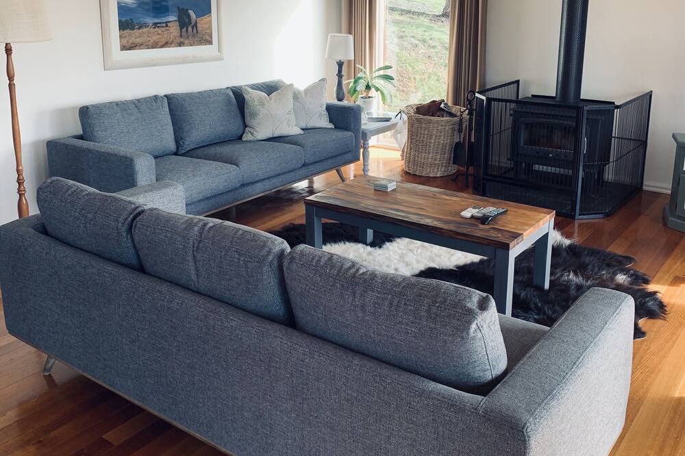 Photo of Livingroom in Strath Creek