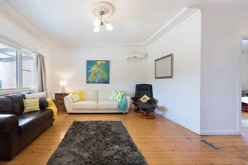 Photo of Livingroom in Highett