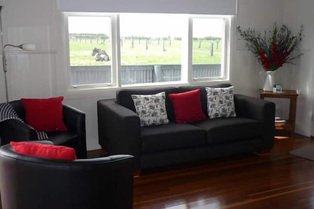 Photo of Livingroom in Killarney