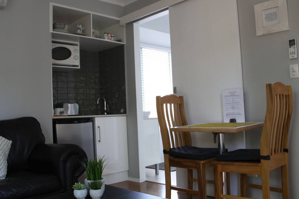 Photo of Livingroom in Chapel Hill