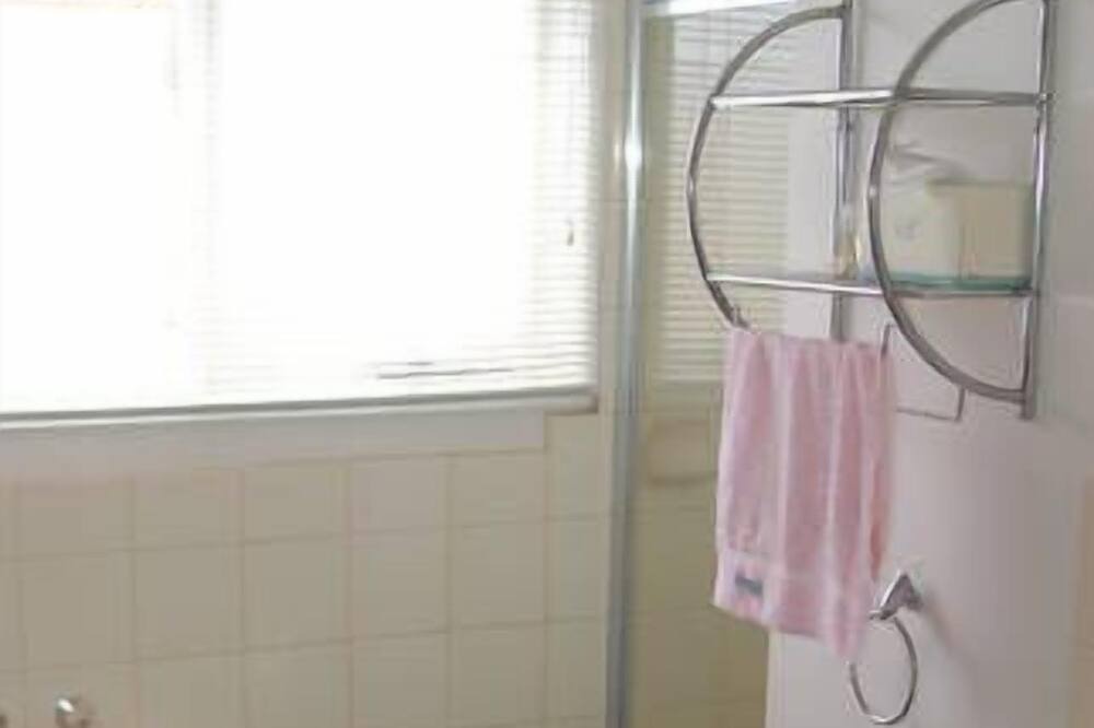 Photo of Bathroom in Ocean Grove