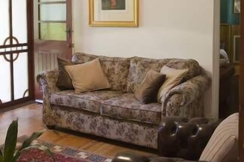 Photo of Livingroom in Talunga