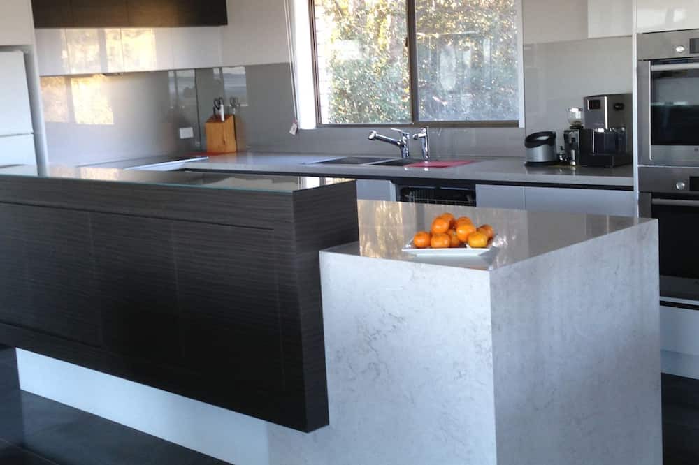 Photo of Kitchen in Maloneys Beach