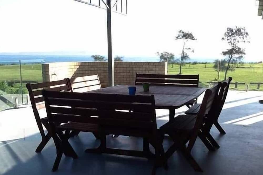 Photo of Patio Balcony in Maloneys Beach
