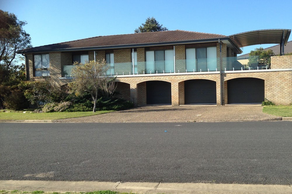 Photo of Outdoor in Maloneys Beach