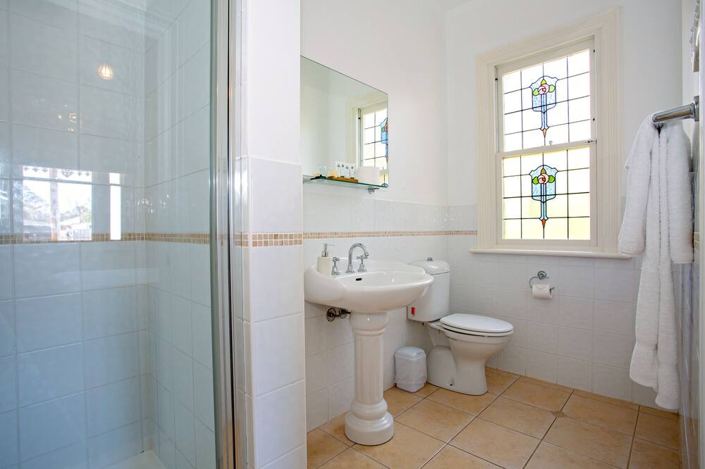 Photo of Bathroom in Echuca