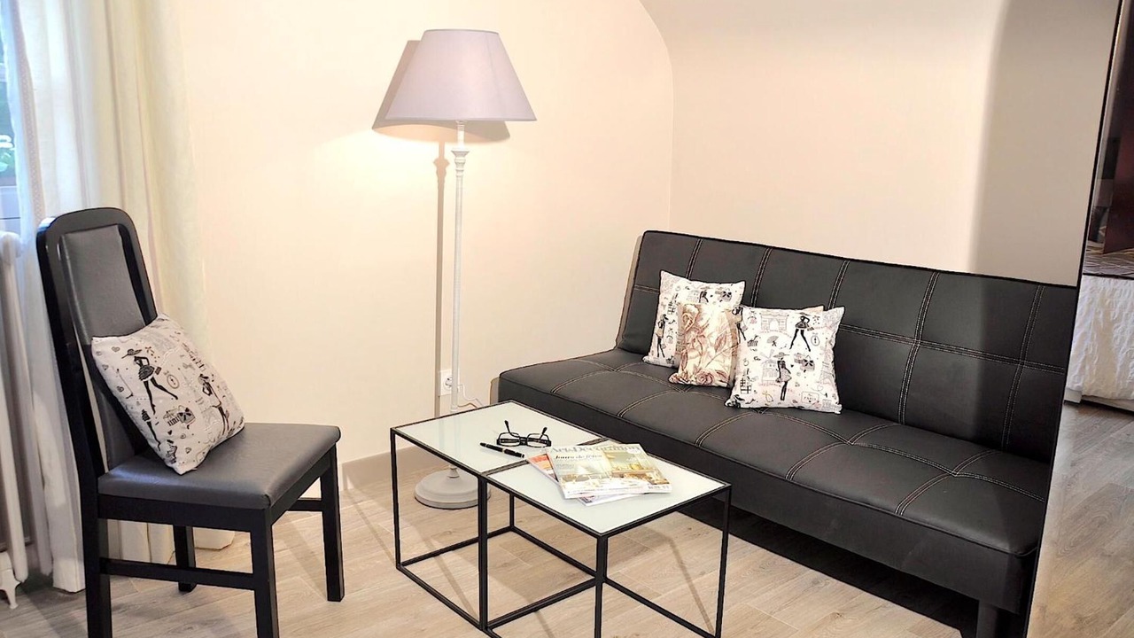 Photo of Others in Cherreau