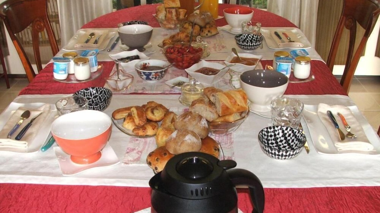 Photo of Others in Cherreau