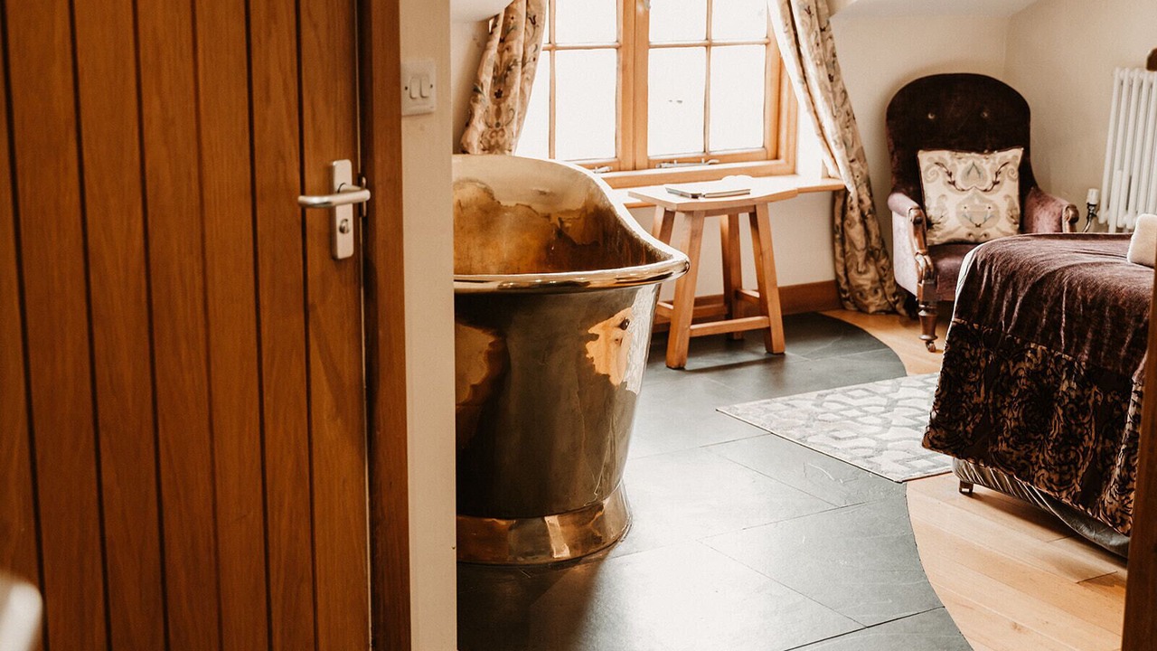 Photo of Bathroom in Torver