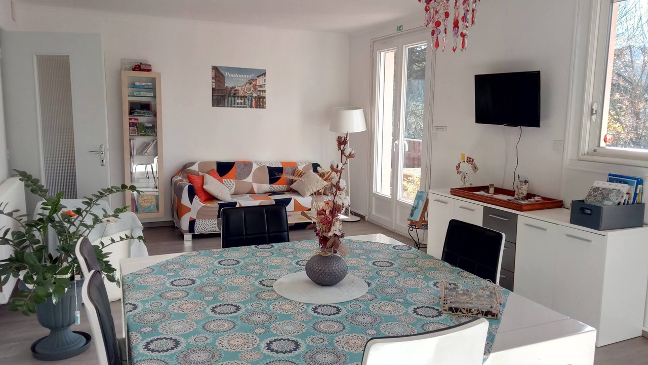 Photo of Others in Burlats