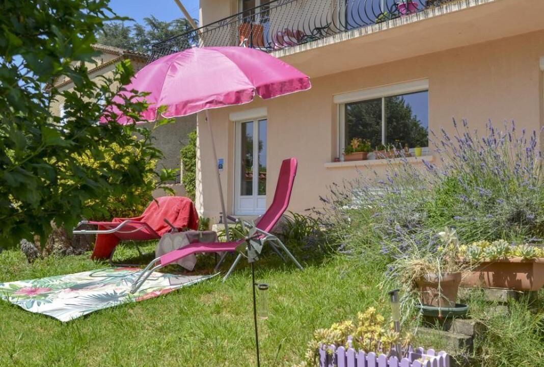 Photo of Outdoor in Burlats