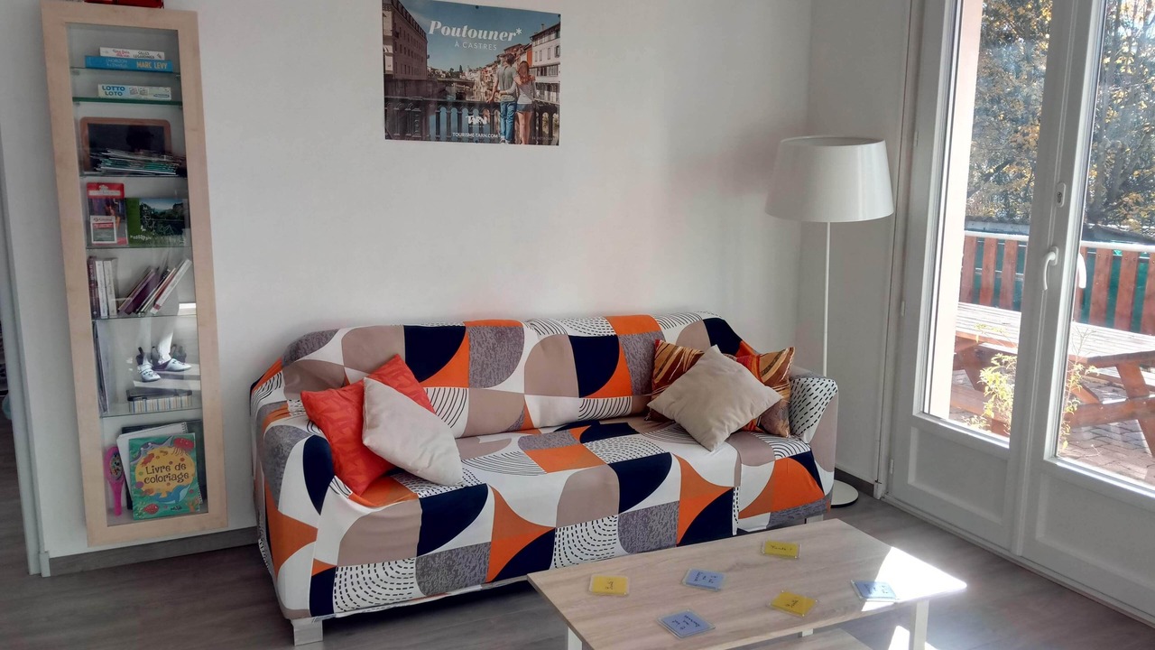 Photo of Others in Burlats