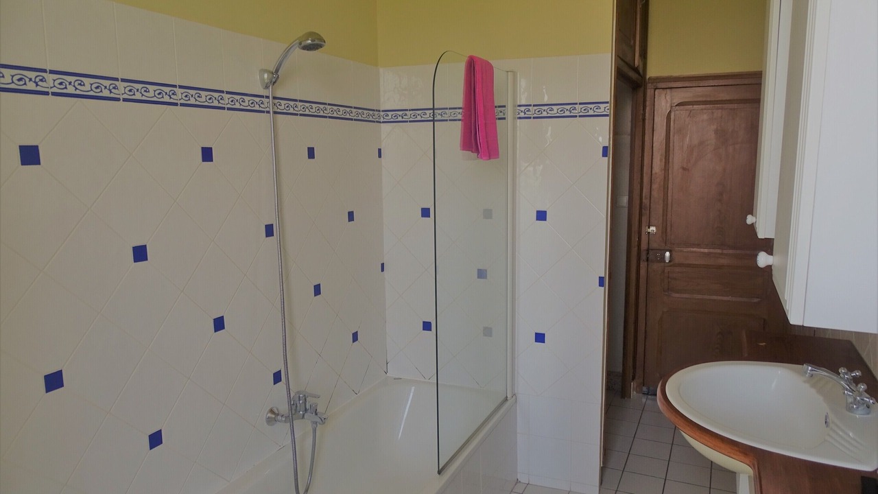 Photo of Bathroom in Montreal