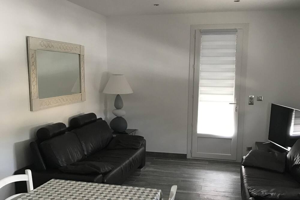 Photo of Livingroom in Lezignan-Corbieres