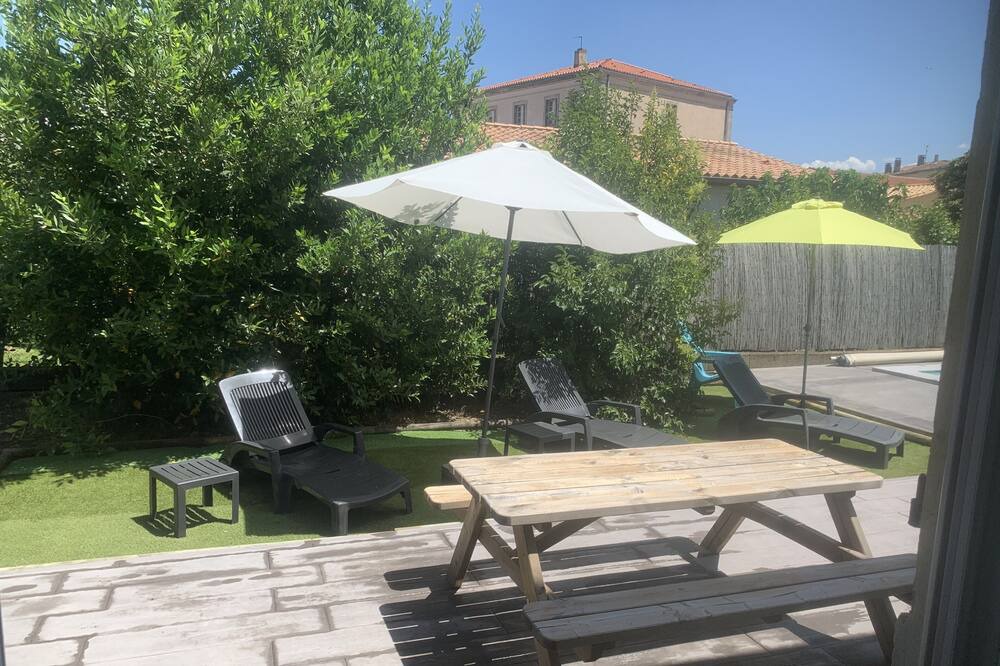 Photo of Patio Balcony in Lezignan-Corbieres
