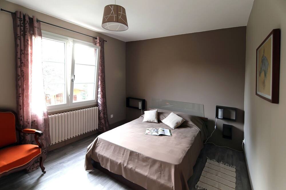 Photo of Bedroom in Albi