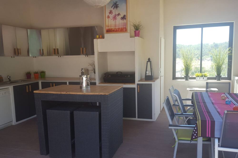 Photo of Kitchen in Saint-Gely-du-Fesc