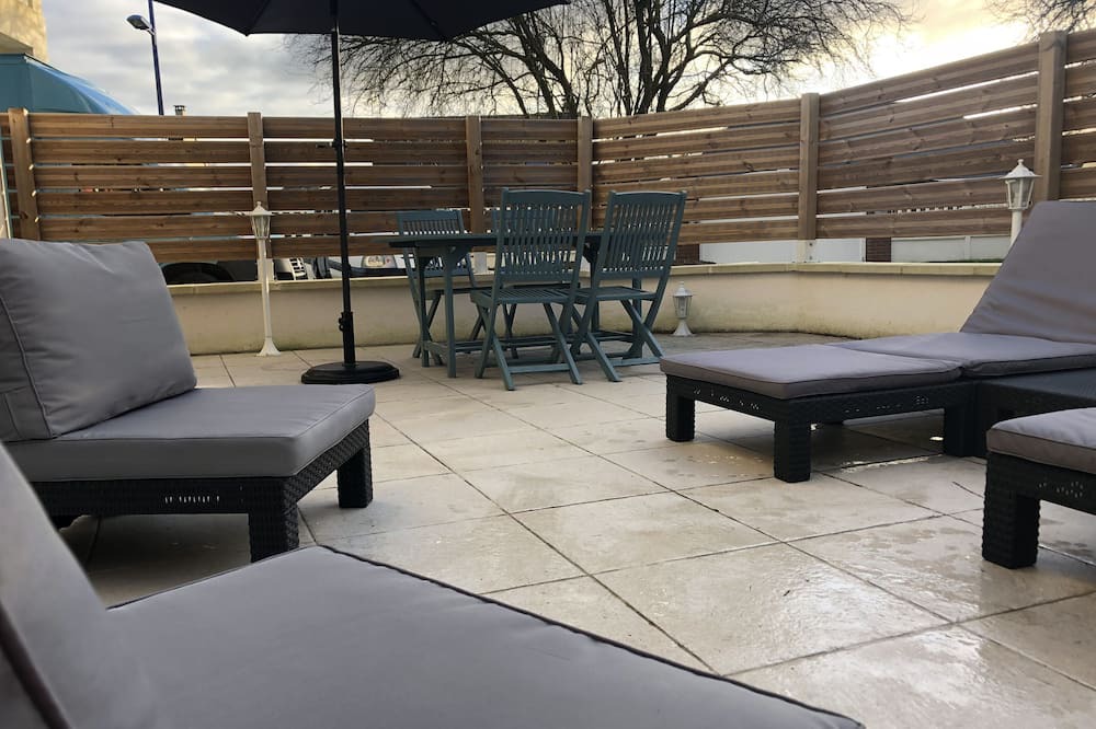 Photo of Patio Balcony in Fontenay-le-Pesnel