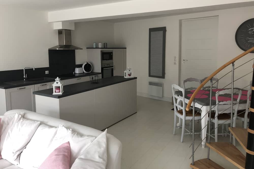 Photo of Others in Fontenay-le-Pesnel