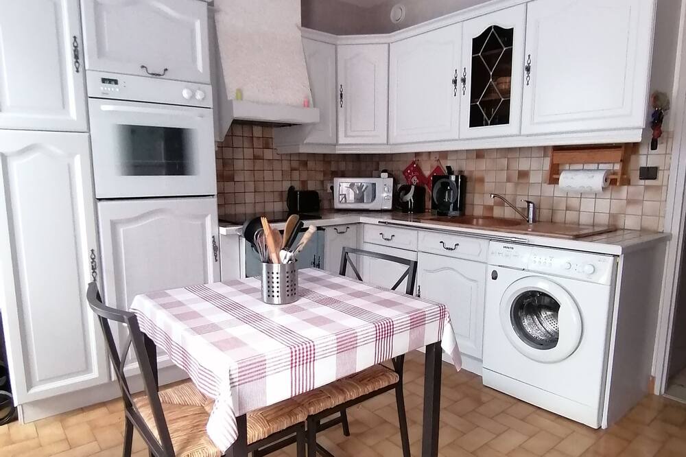 Photo of Kitchen in Bagneres-de-Luchon