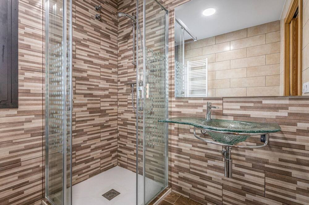 Photo of Bathroom in Mont Barbat