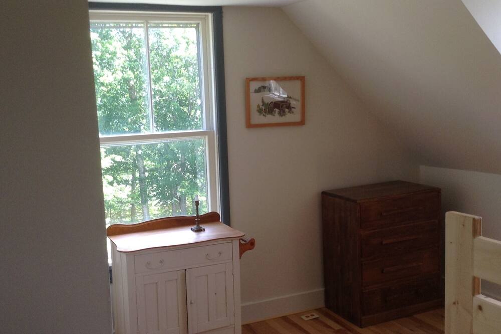 Photo of Bedroom in Baddeck