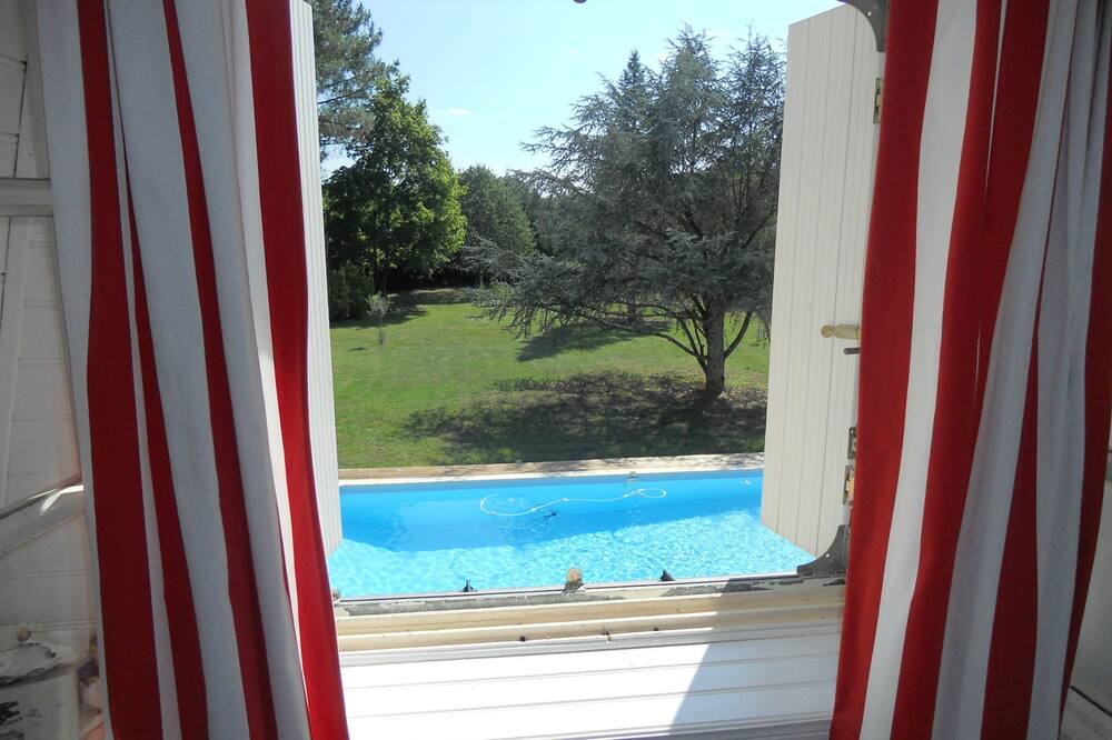 Photo of Bedroom in Menesplet
