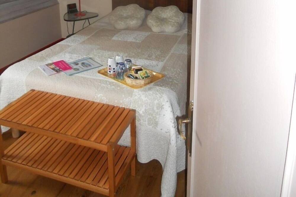 Photo of Bedroom in Menesplet
