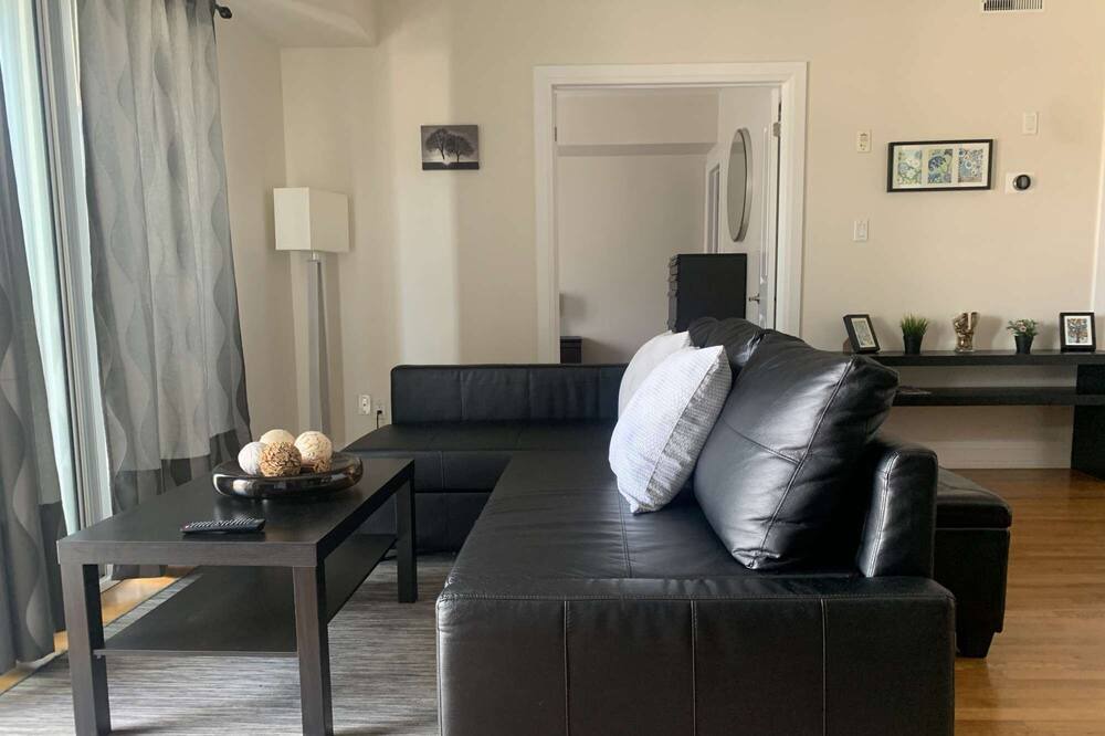 Photo of Livingroom in Midtown Toronto