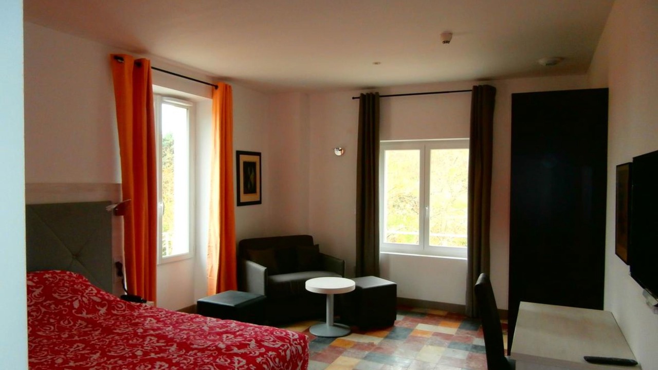 Photo of Others in Saint-Paul-le-Jeune