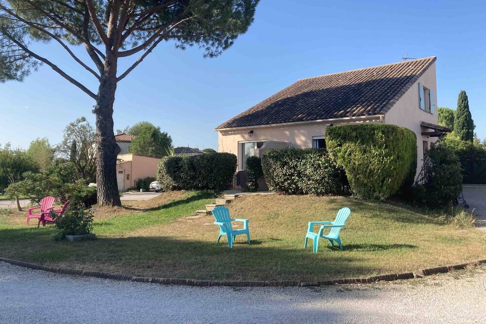 Photo of Others in Villetelle