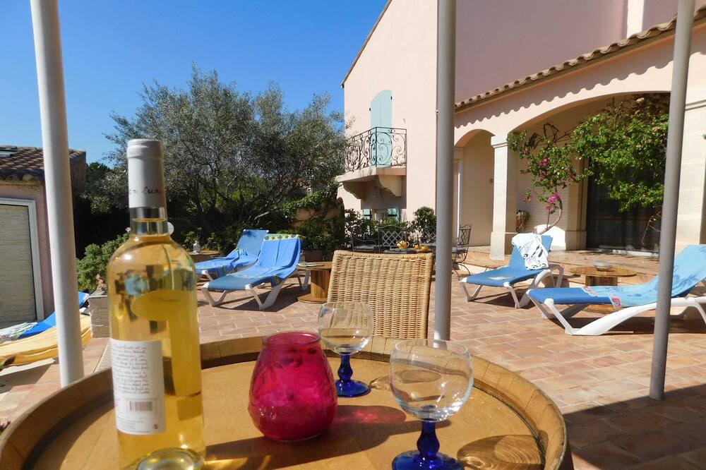 Photo of Patio Balcony in Villetelle