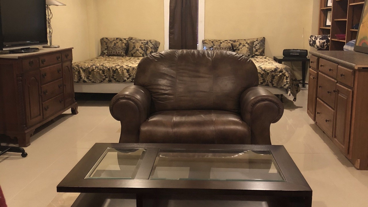 Photo of Livingroom in Kenner - Louis Armstrong International Airport