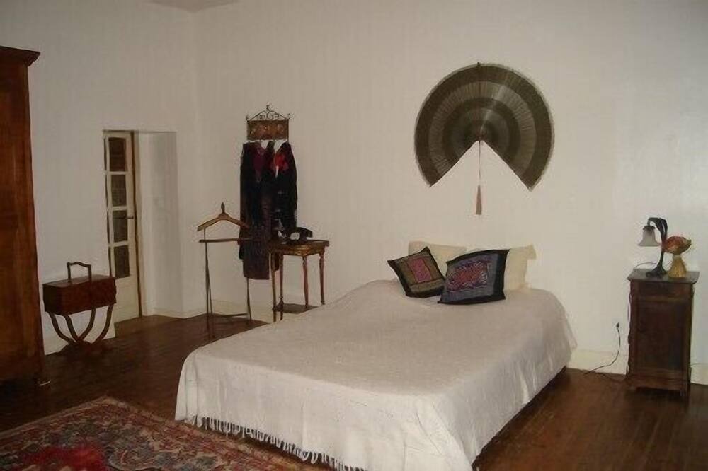 Photo of Bedroom in Monestrol
