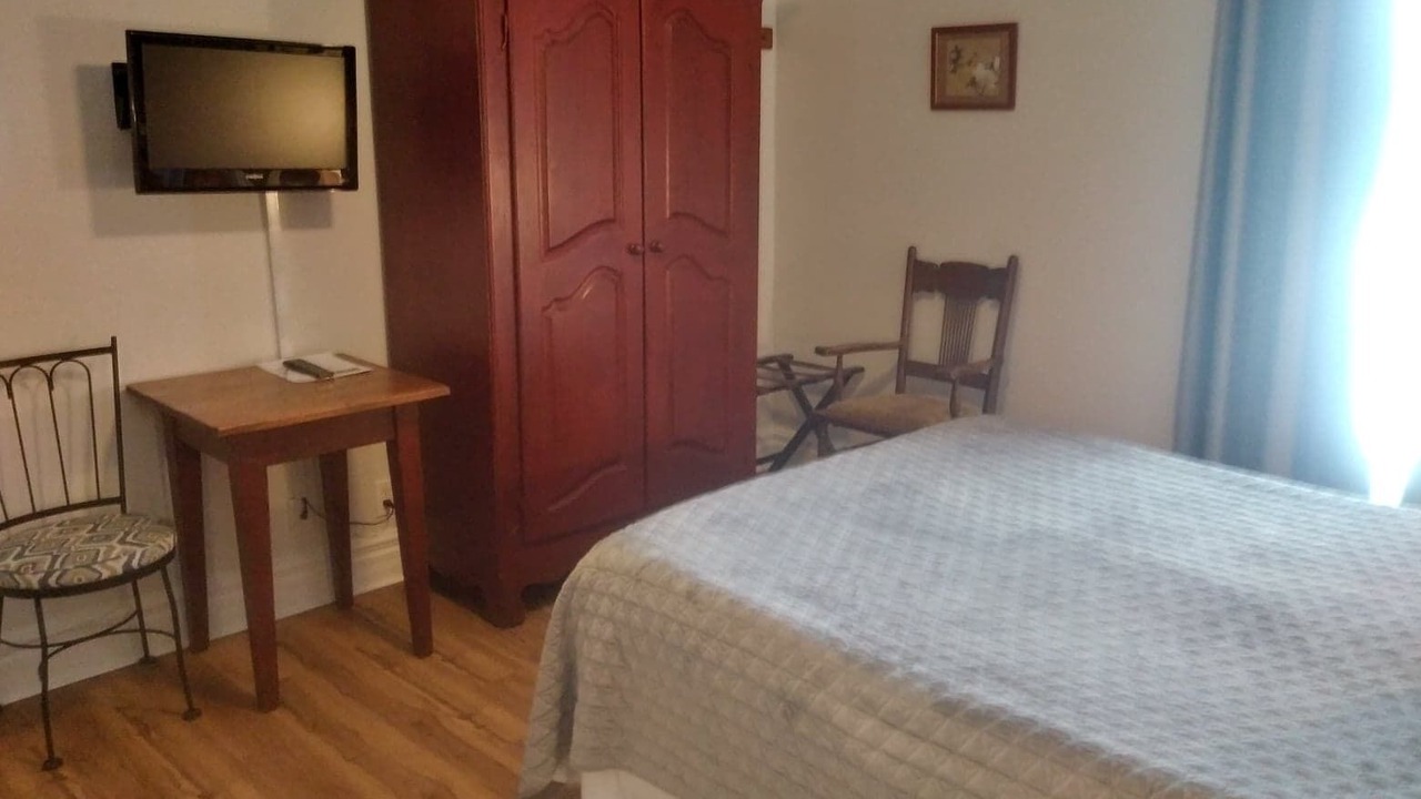 Photo of Bedroom in Knowlton