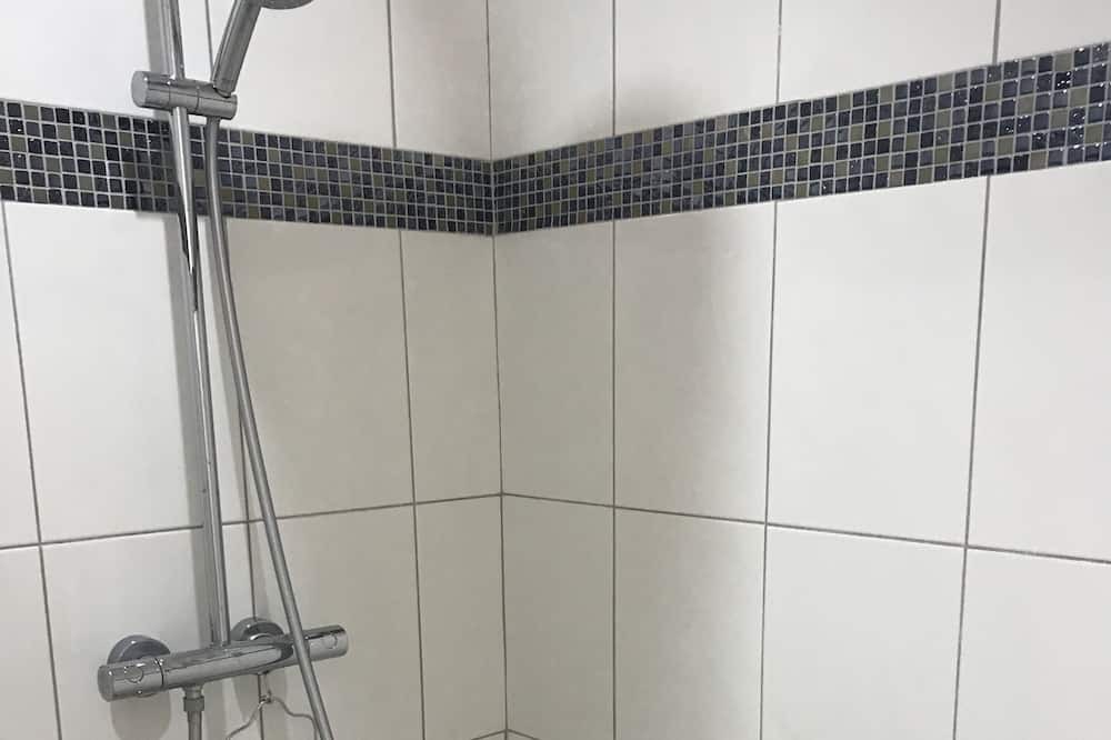 Photo of Bathroom in Carrieres-sous-Poissy