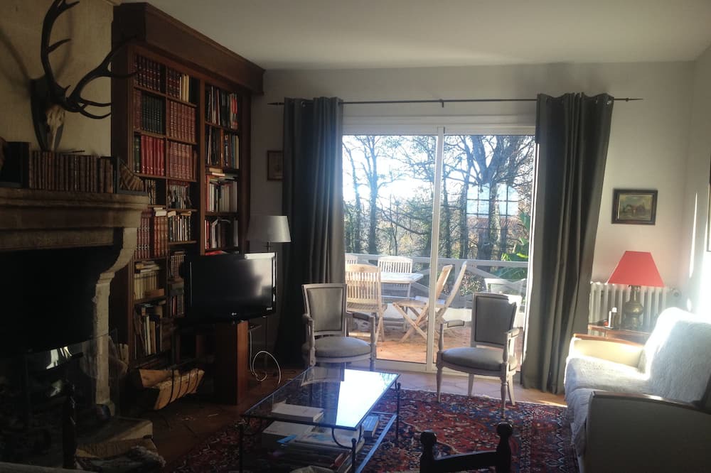Photo of Livingroom in Habas