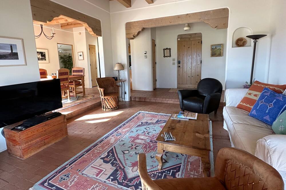 Photo of Livingroom in Eldorado at Santa Fe