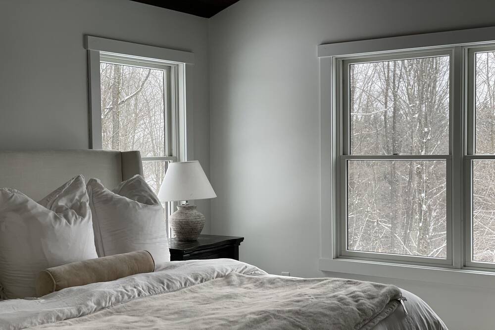 Photo of Bedroom in Ellicottville
