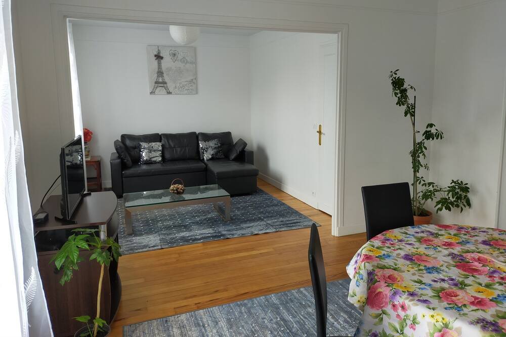 Photo of Livingroom in Chatou