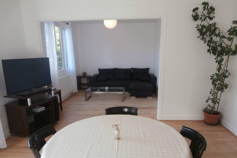 Photo of Livingroom in Chatou