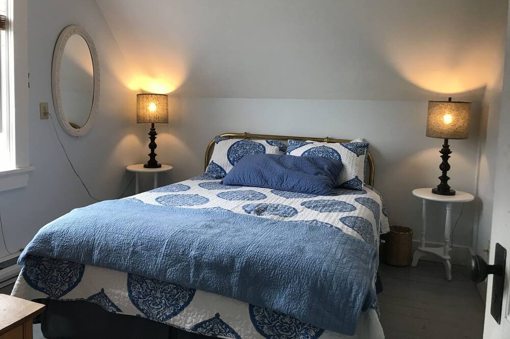 Photo of Others in Ragged Island