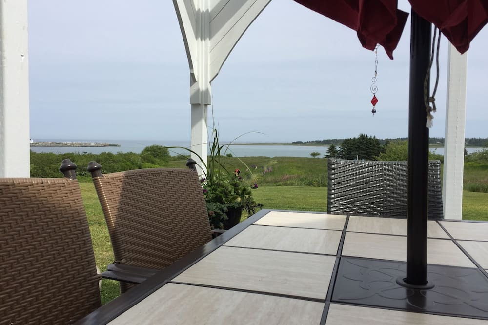 Photo of Others in Ragged Island