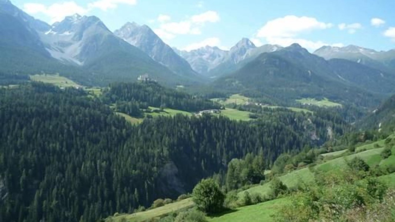 Photo of Others in Engadin Scoul