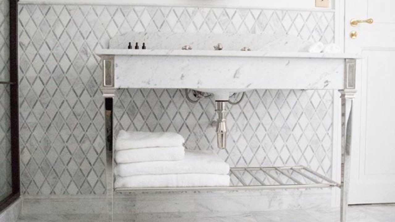 Photo of Bathroom in Epernay