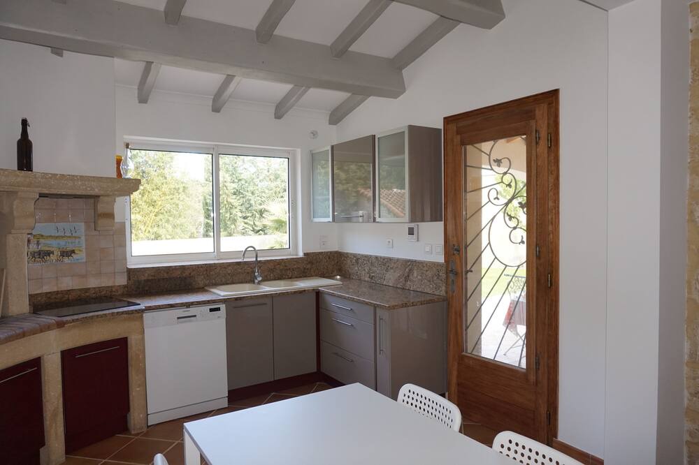 Photo of Kitchen in Bellegarde