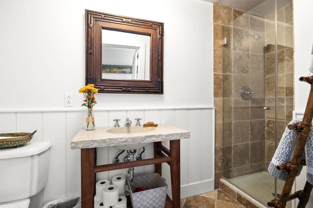 Photo of Others in Chatham