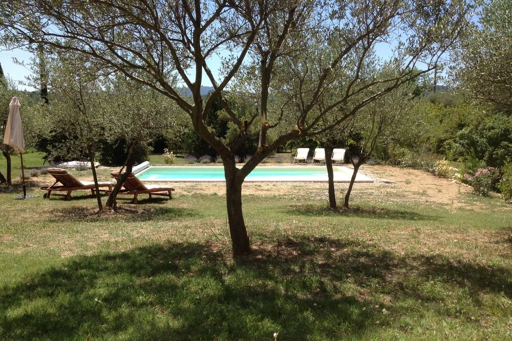 Photo of Outdoor in Le Val